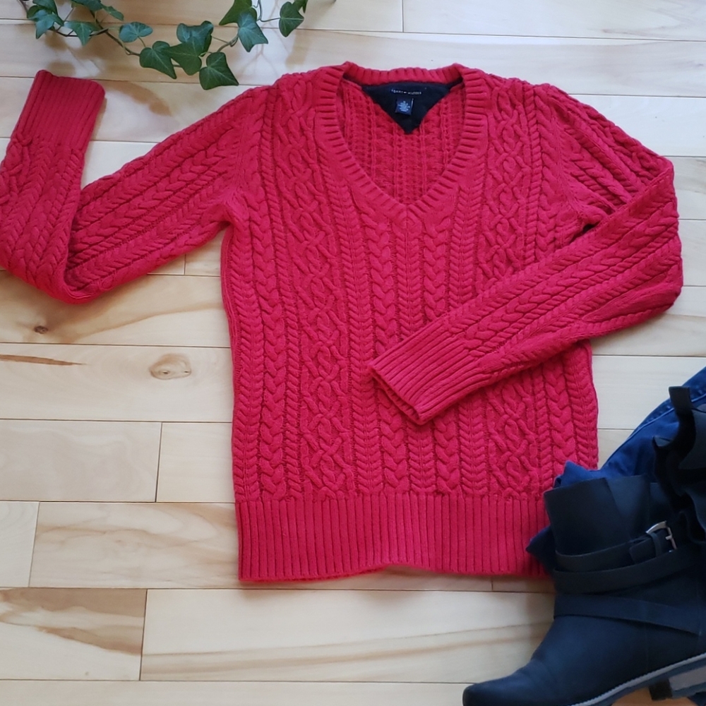 Tommy Hilfiger - cable knit sweater